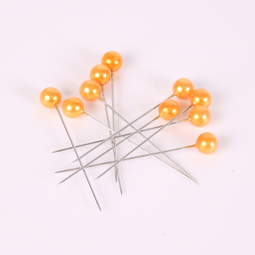 Orange perler på nål - 10 stk.