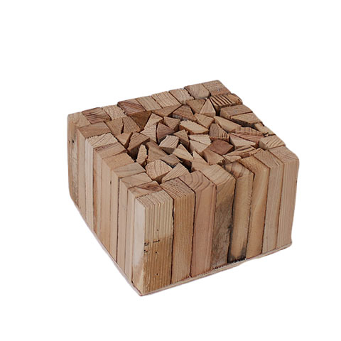 Træblok til dekoration oppe fra- B 14,5 x H 8,5 cm