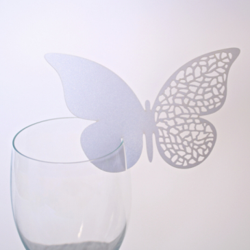 Bordkort sommerfugl til glas - perlemorshvid. 10 stk. 12x7,5cm