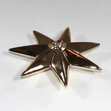Flad stjerne lysestage - Guld - 15 cm bred