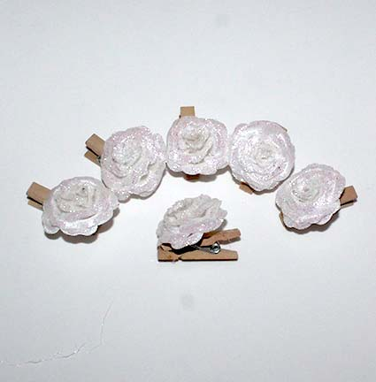 Billede af Blomster klemme m/glimmer - Hvid 6 stk.