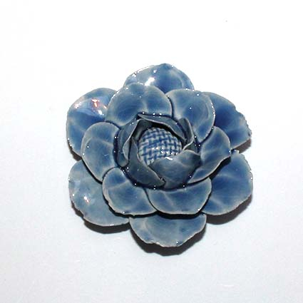 Billede af Blomst i keramik, blå - Ø 8 cm x H 4 cm