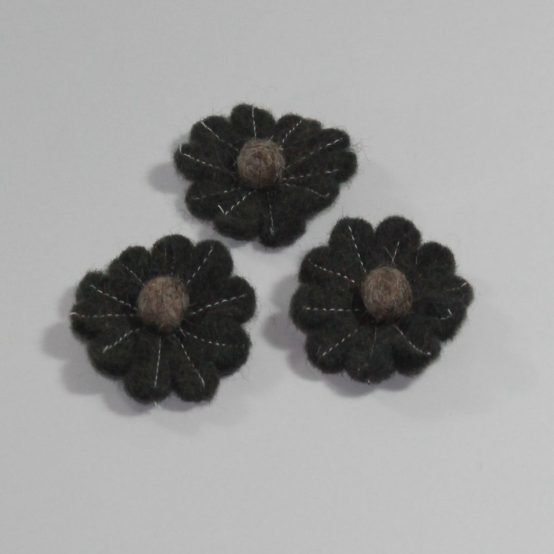 Billede af Blomst filt Xenia - Koksgrå Ø 4 cm - 3 stk