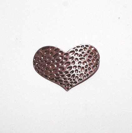 Hjerte på nål, kobber - 3 cm x 4,5 cm
