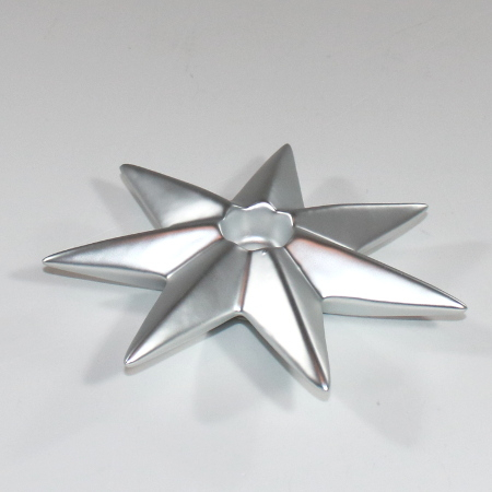 Flad stjerne lysestage - Sølv - 15 cm bred