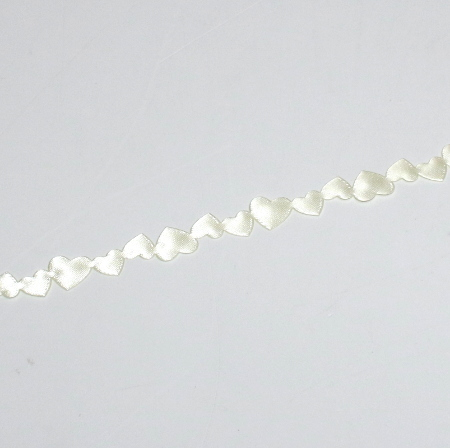 Silkebånd med hjerter - Elfenben - 1,5 cm x 1 m lang